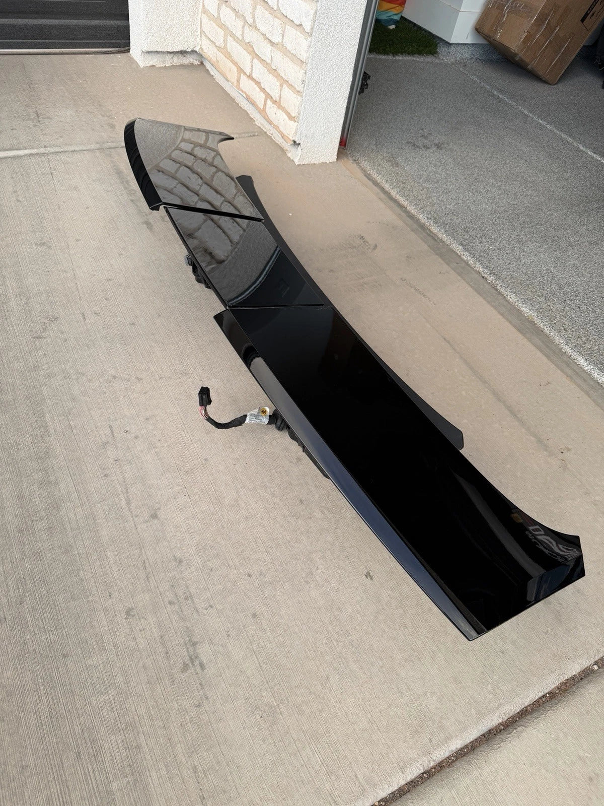 2018-2023 OEM Porsche Panamera Turbo/Turbo S Rear Wing spoiler